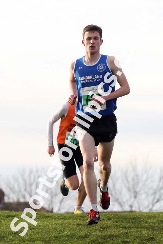 Mens under-20s North Eastern Cross Country, Redcar. Photo:  David T. Hewitson/Sports for All Pics